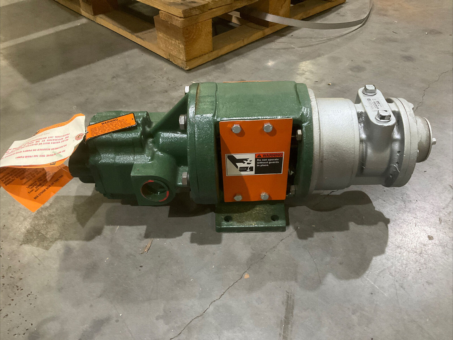 ROPER PUMPS 15022 133AM16 GAST 8AM-NRV-28A AM SERIES AIR MOTOR 555