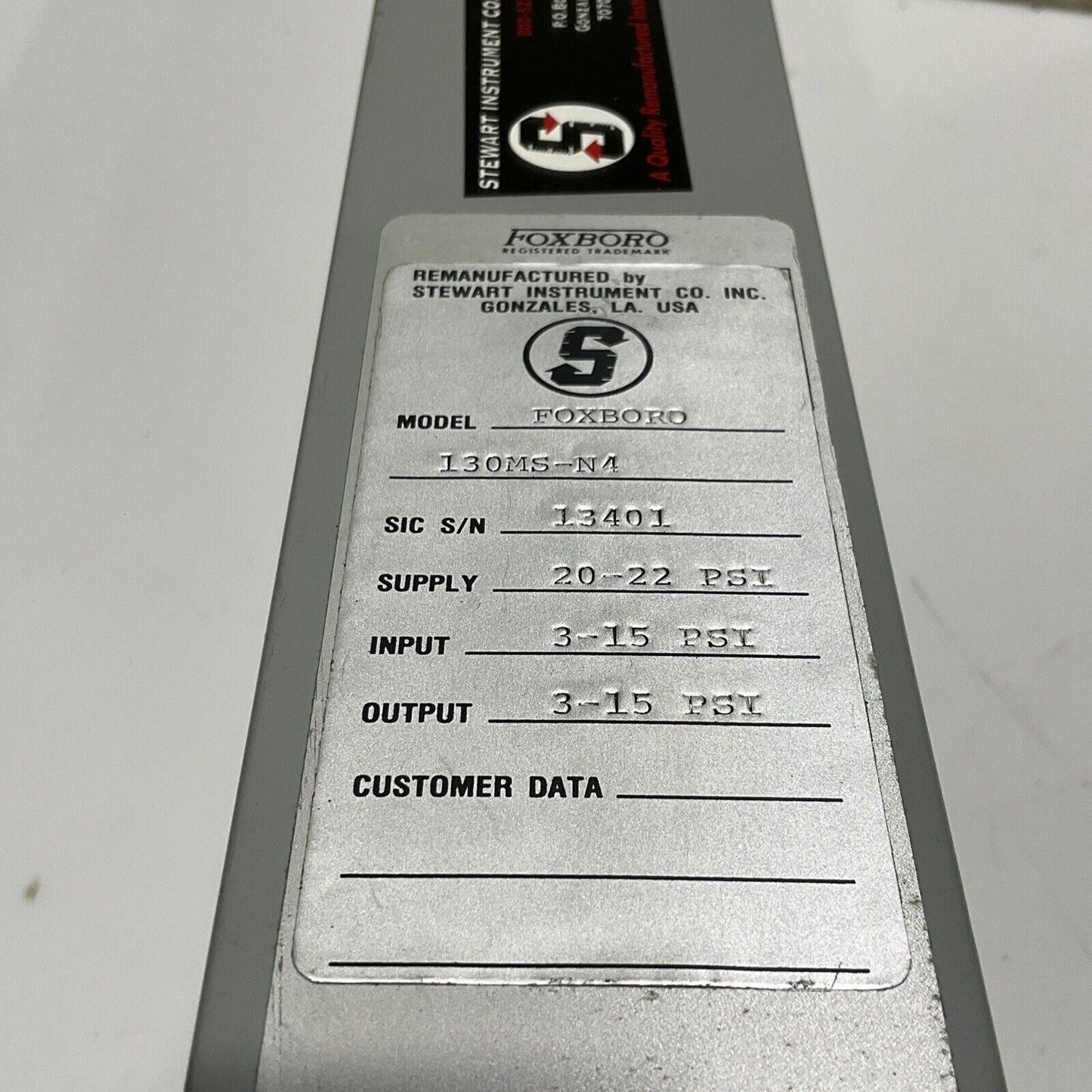 FOXBORO 130MS-N4 AUTO SELECT CONTROLLER 20-22PSI IN/OUT 3-15 PSI SCALE 0-100 555