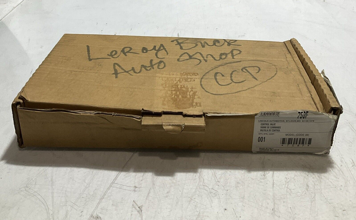 LINCOLN 758F  OIL CONTROL VALVE  WITH  FLEXIBLE EXTENSION  U3S