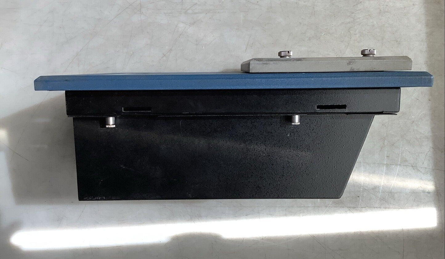 MERRICK A33432-1 MC3 DOOR MOUNT CONTROLLER