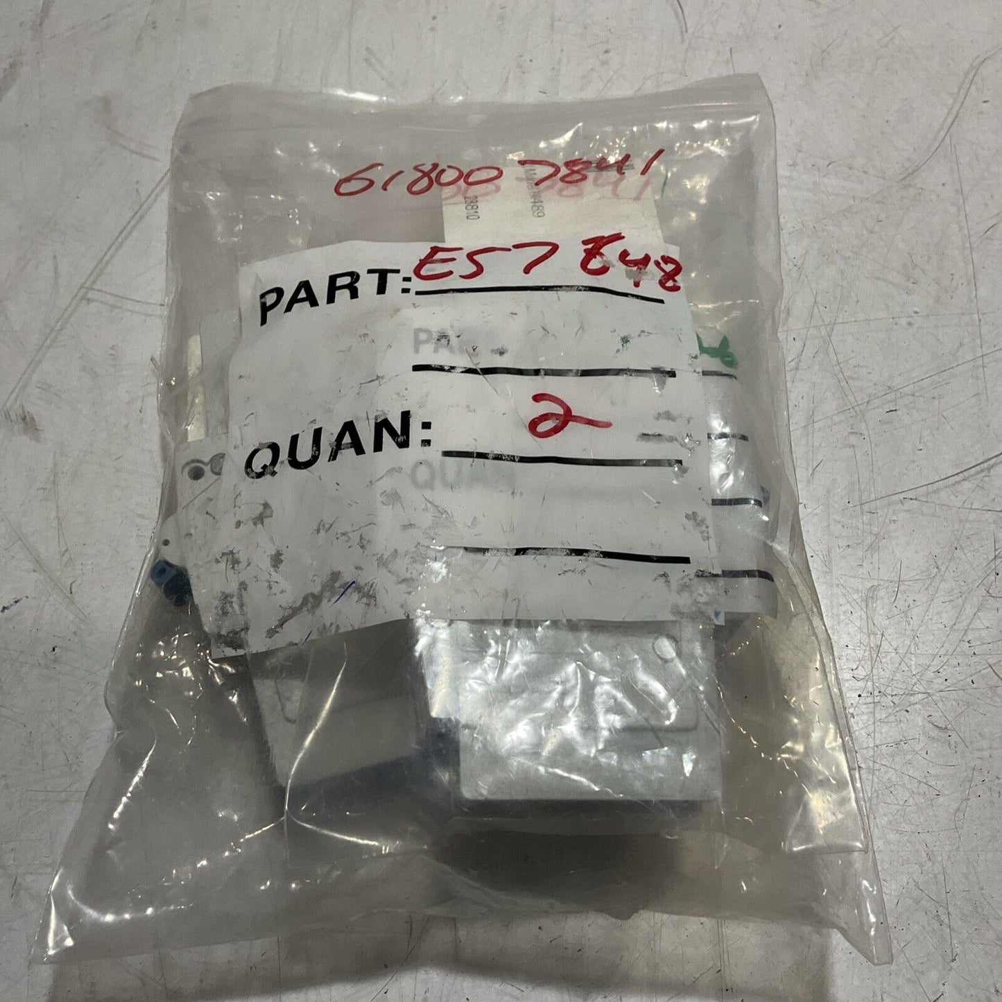 ALLEN- BRADLEY  A-B 1489-MC3A  MINIATURE CIRCUIT BREAKER  1POLE  LOT OF 2 C2H