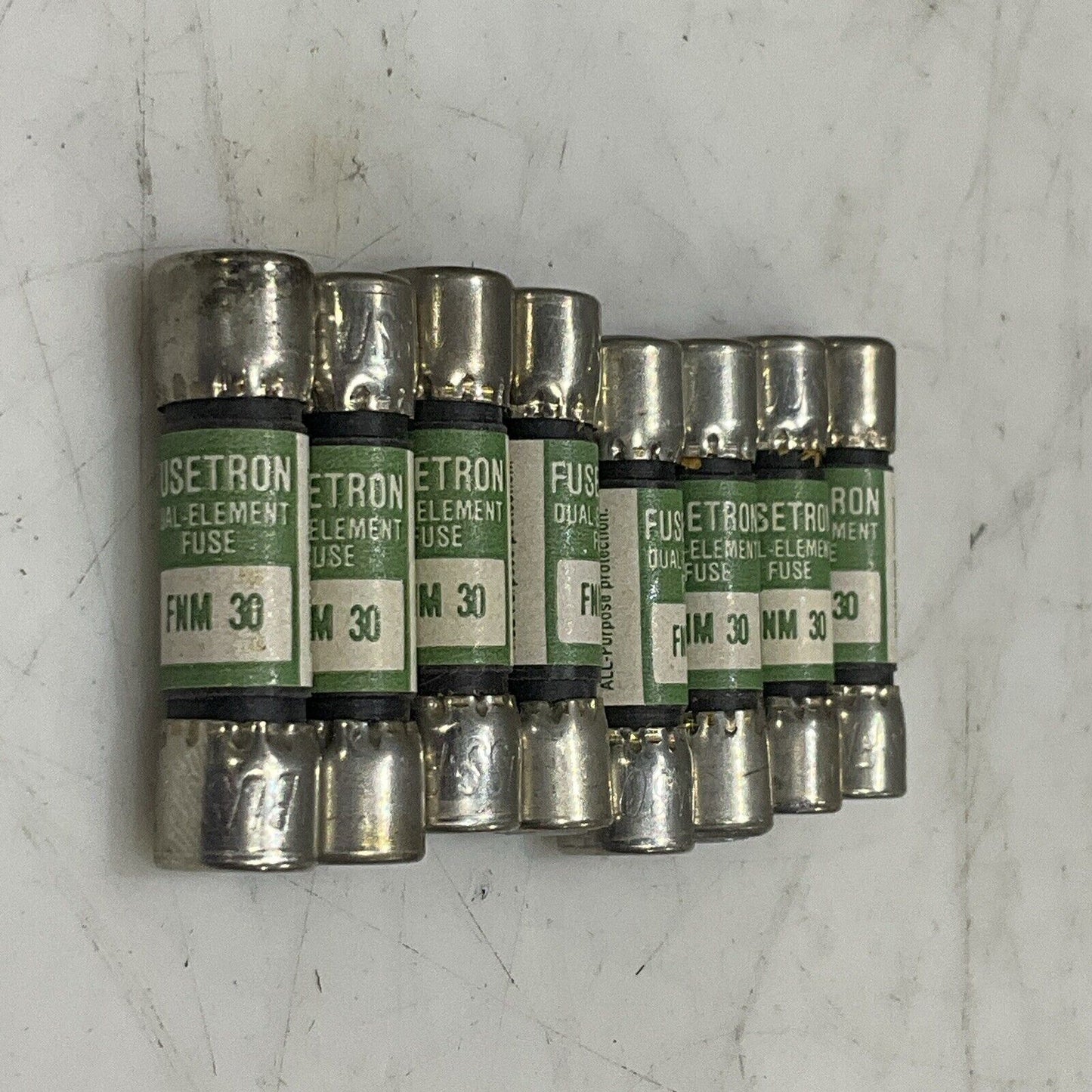 FUSETRON FNM-30 DUAL ELEMENT FUSE LOT OF 8 T9Y
