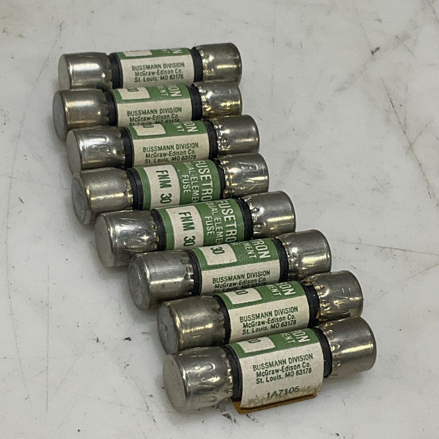 FUSETRON FNM-30 DUAL ELEMENT FUSE LOT OF 8 T9Y