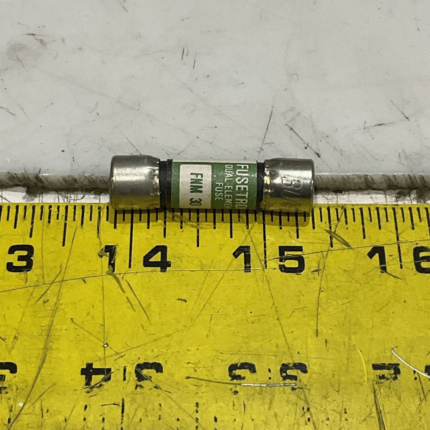 FUSETRON FNM-30 DUAL ELEMENT FUSE LOT OF 8 T9Y