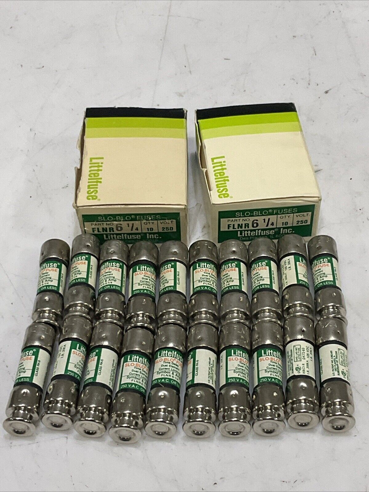LITTELFUSE FLNR 6 1/4 SLO-BLO TIME DELY DUAL CURRENT LIMITING FUSE LOT OF 20 T9Y
