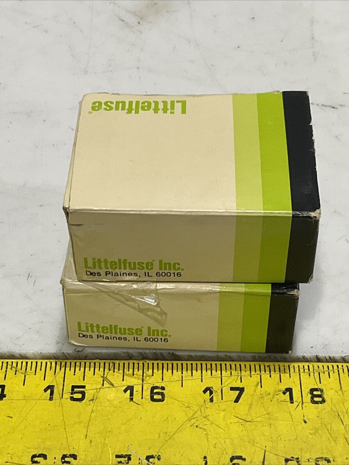 LITTELFUSE FLNR 6 1/4 SLO-BLO TIME DELY DUAL CURRENT LIMITING FUSE LOT OF 20 T9Y