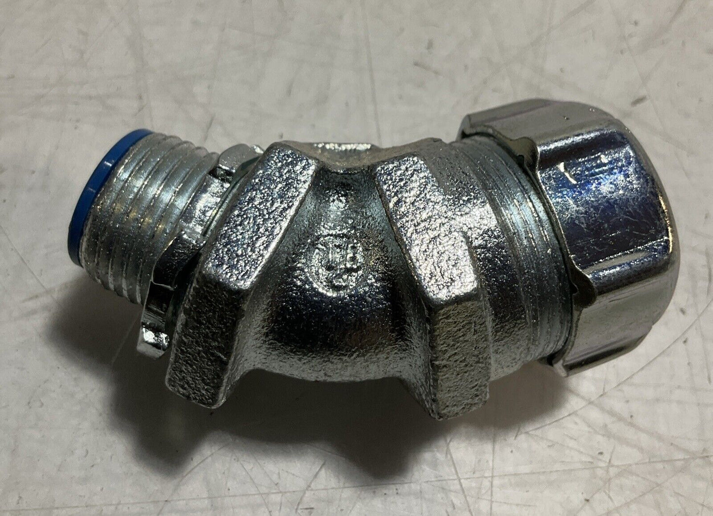 T&B TB5342 INSULATED LIQUIDTIGHT  CONDUIT CONNECTOR  ADAPTER  QTY 4  K9S