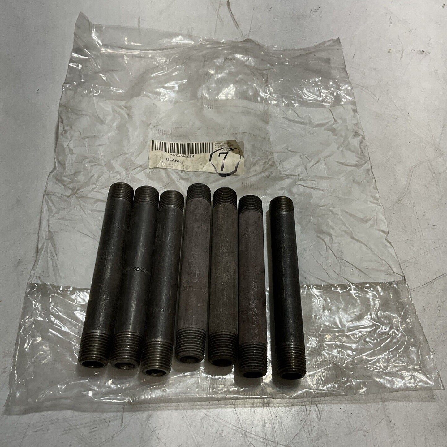 PIPE DECOR 1/2SCH80A/SA106B37756 BLACK INDUSTRIAL STEEL PLUMBING NIPPLE QTY7 K9S