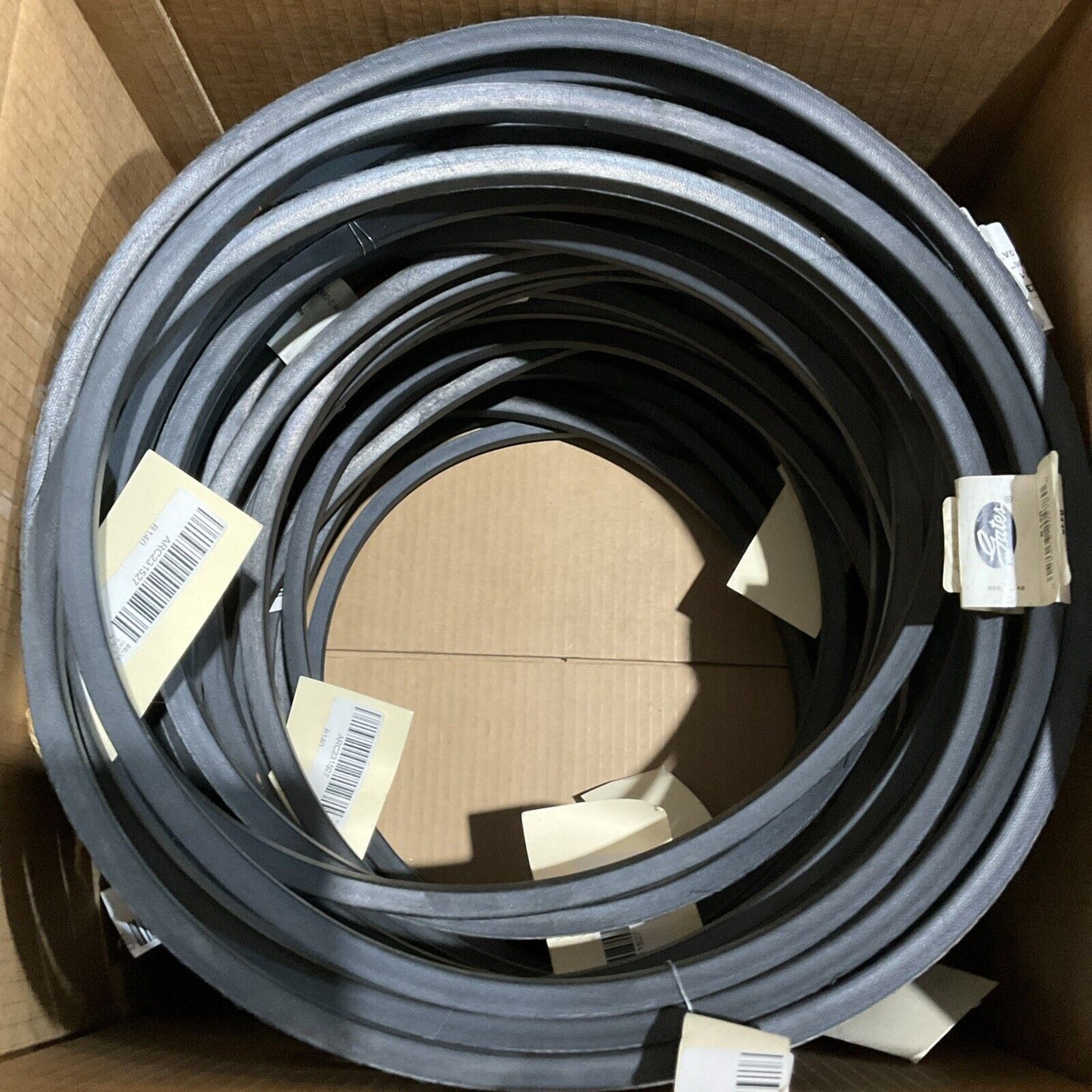 GATES  B140 HI-POWER   BELTV.1 BAND  143”LG O.656   LOT OF 12 K9S