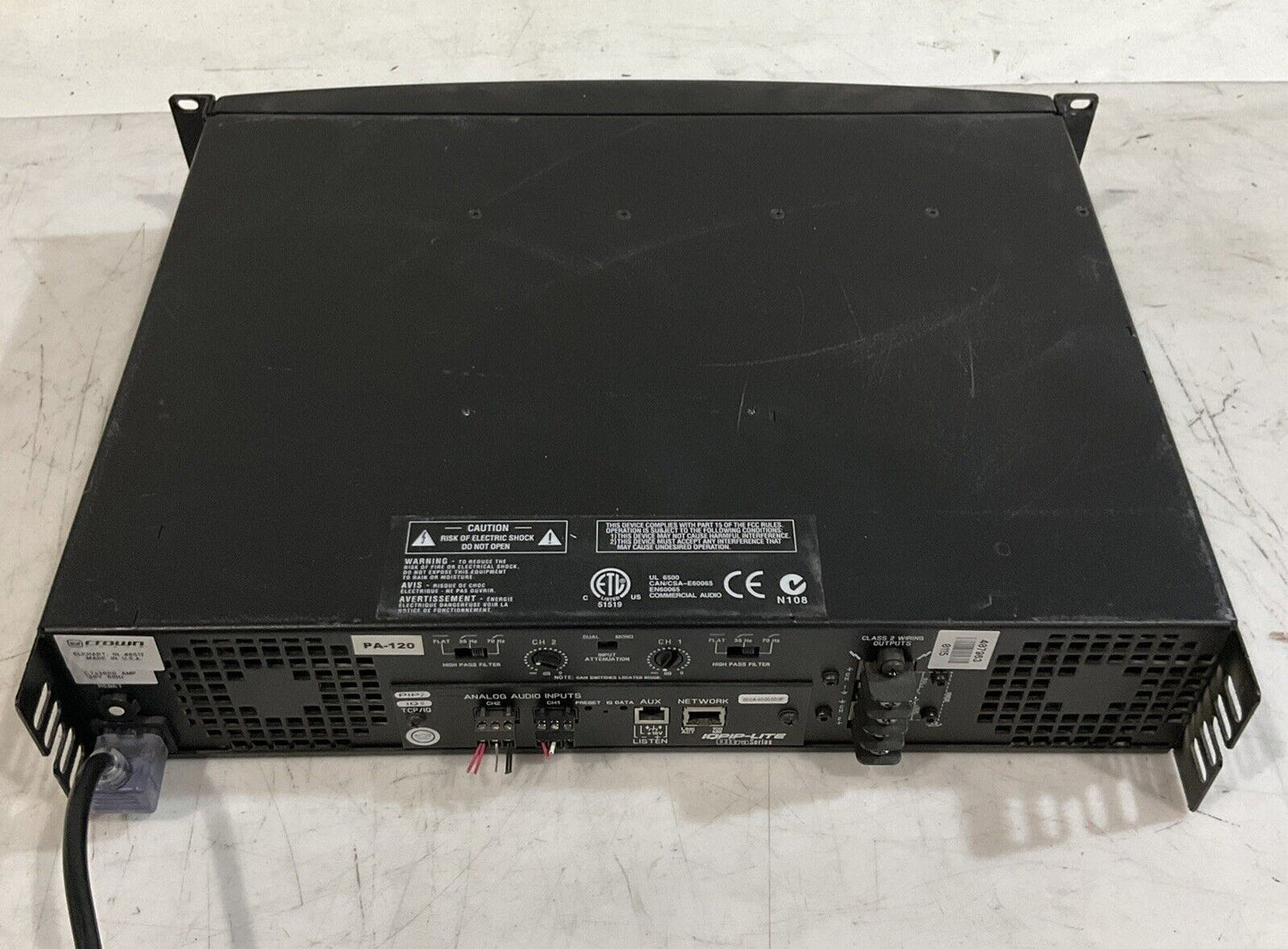 CROWN  AUDIO CTS300 POWER  AMPLIFIER 120V 60HZ  T9A