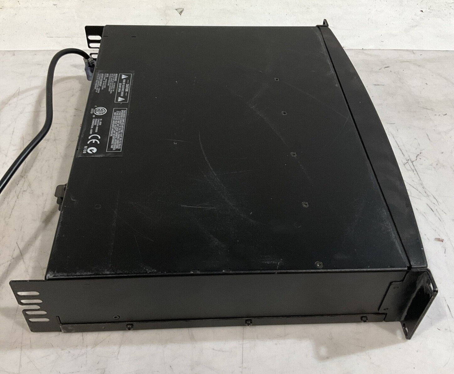 CROWN  AUDIO CTS300 POWER  AMPLIFIER 120V 60HZ  T9A