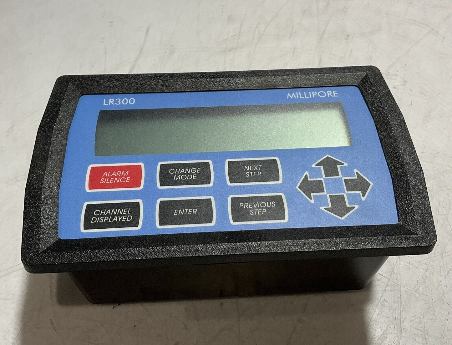 MILLIPORE LR3004100  6399901 CHANNEL  DISPLAY CONTROLLER  U3S