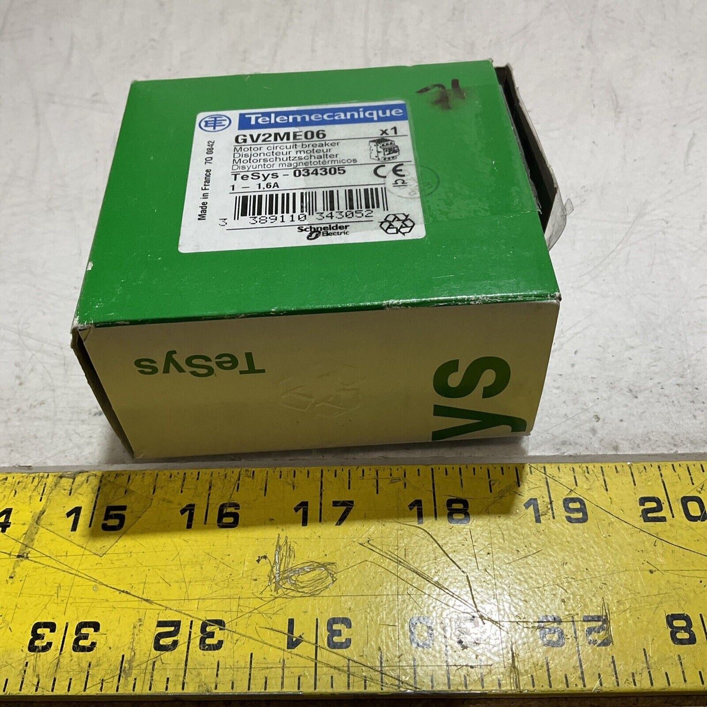 SCHNEIDER - TELEMECANIQUE GV2ME06 / 1-1.6A  MOTOR CIRCUIT BREAKER 50/60HZ U3S