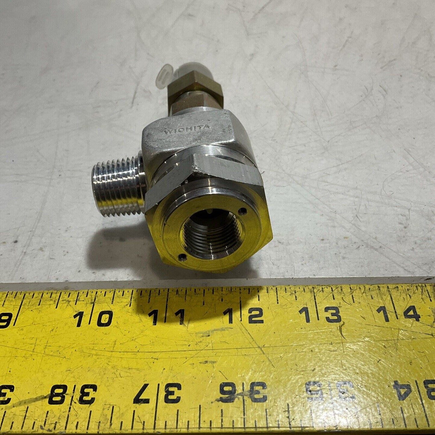 WICHITA  263-10-11  QUICK RELEASE VALVE LOT OF 2 U3S