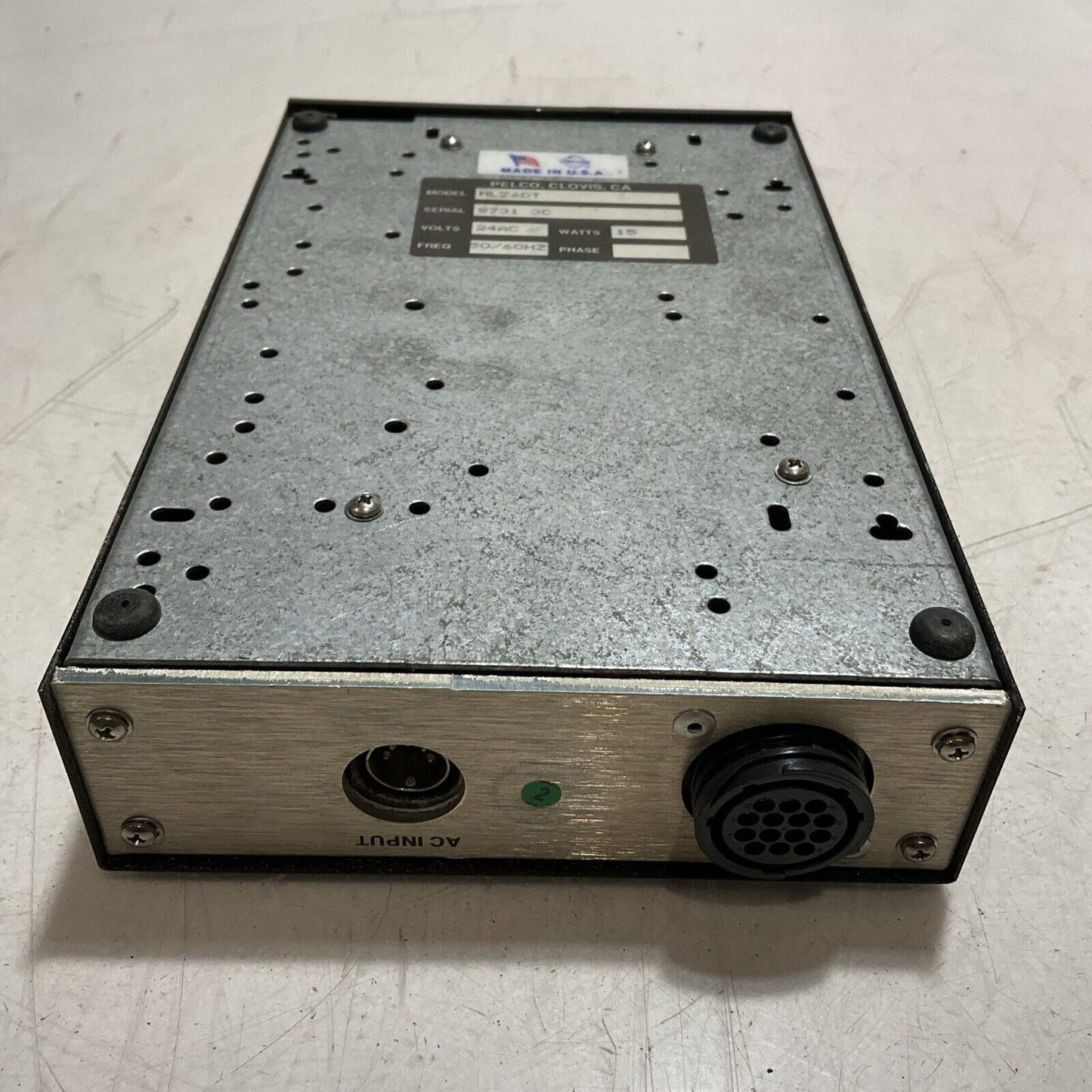 PELCO MLZ6DT  DISTRIBUTION AMPLIFIER  24AC 50/60HZ  15 WATTS  QTY 2  U3S