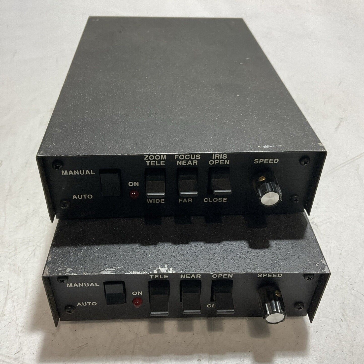 PELCO MLZ6DT  DISTRIBUTION AMPLIFIER  24AC 50/60HZ  15 WATTS  QTY 2  U3S