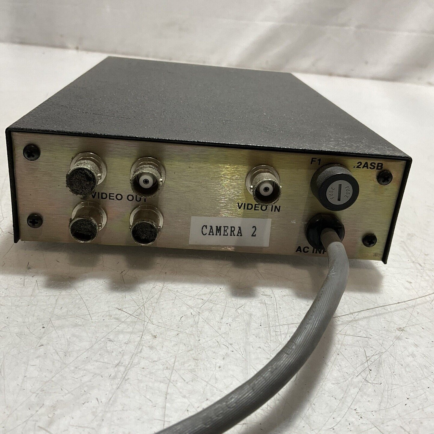 PELCO CLOVIS  DA104DT  DISTRIBUTION AMPLIFIER  115AC  50/60HZ 5WATTS  U3S