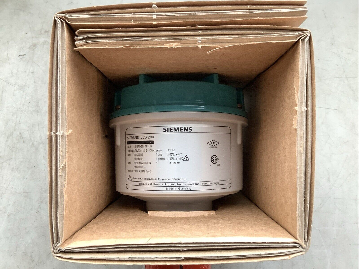 SIEMENS 7ML5731-1AB12-1CA0-Z LVS200 VIBRATING FORK POINT LEVEL SWITCH 458MM