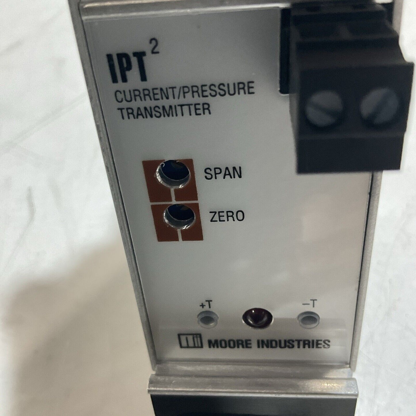 MOORE  INDUSTRIES IPT2/4-20MA/3-15PSIG/20PSI CURRENT/PRESSURE  TRANSMITTIER  373