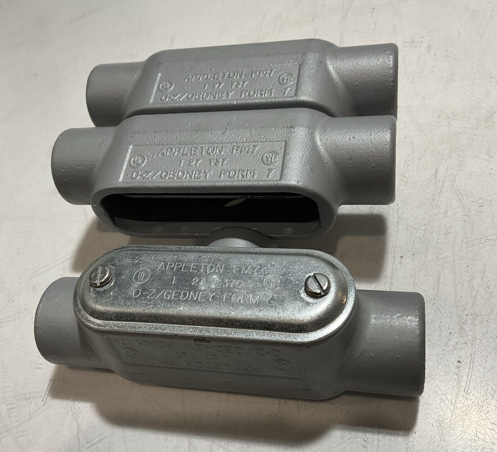 APPLETON FM7 1/27 /370 OZ/GENEY FORM 7 GIDNEY CONDUIT BODY APPLETON FM7 1/27 /370 OZ/GENEY FORM 7 GIDNEY CONDUIT BODY