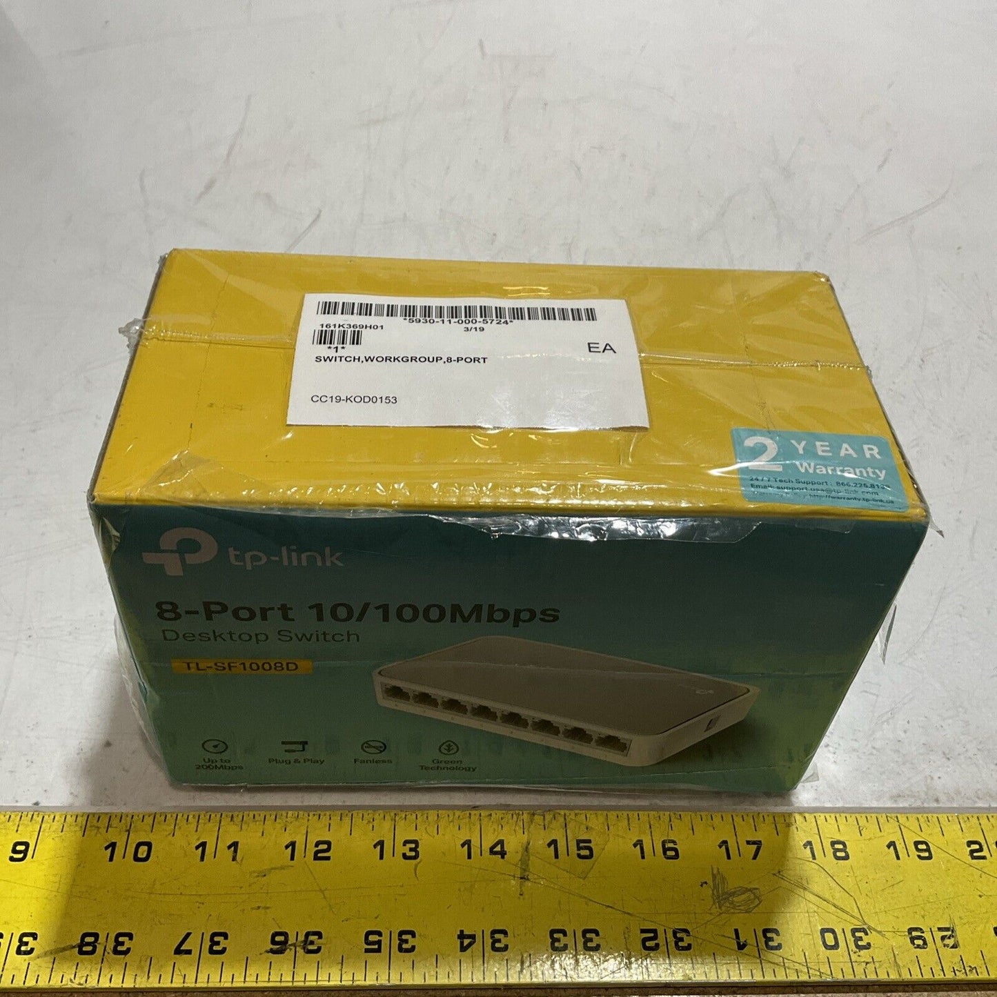 PTP-LINK  TL-SF1008D 8-PORT  10/100MBSPS DESKTOP SWITCH  U3S