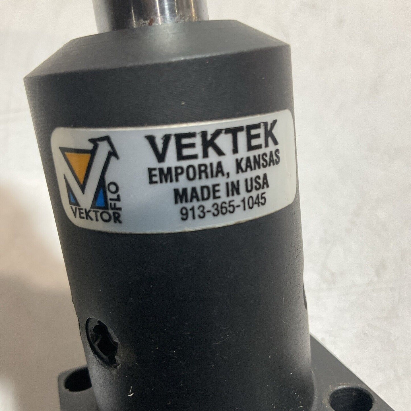 VEKTEK  913-365-1045  HYDRAULIC CLAMP  U3S