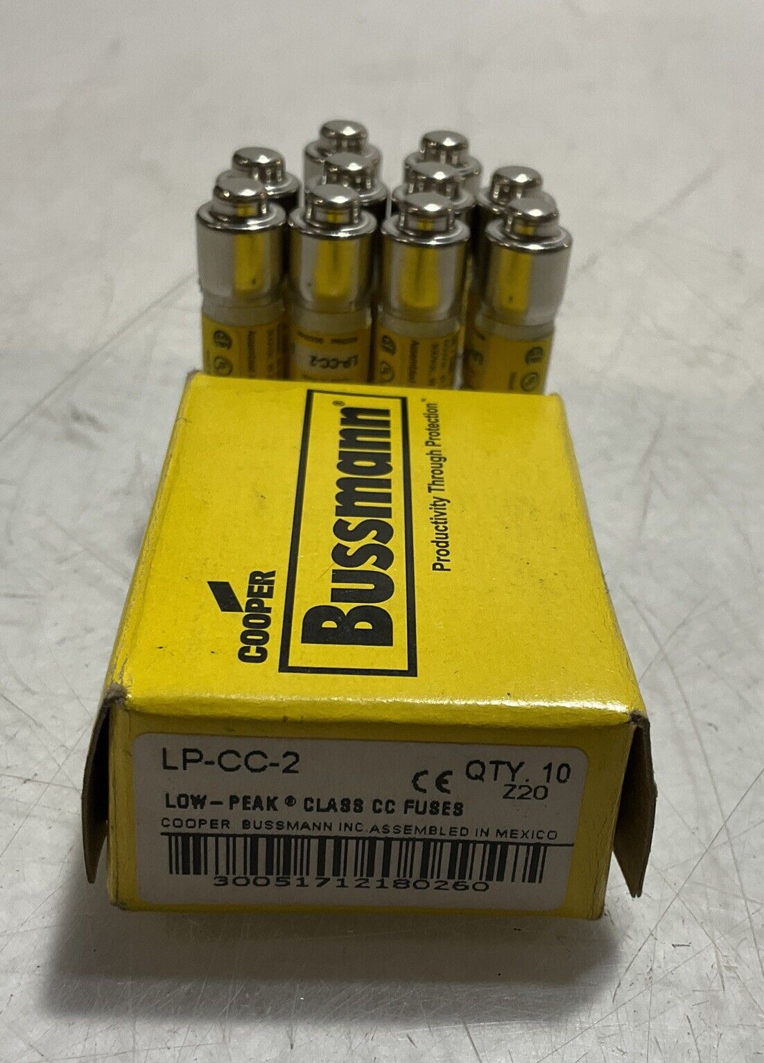 COOPER BUSSMANN LP-CC-2 LOW-PEAK  TIME-DELAY CLASS CC FUSE 600VAC  QTY 10  476