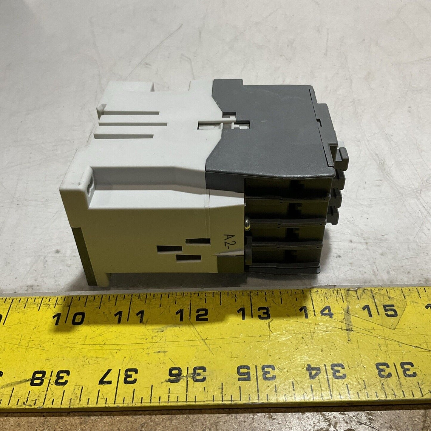 ABB  AL26-30-10  CONTACTOR  40A, 28A 600V 24VDC COIL  U3S