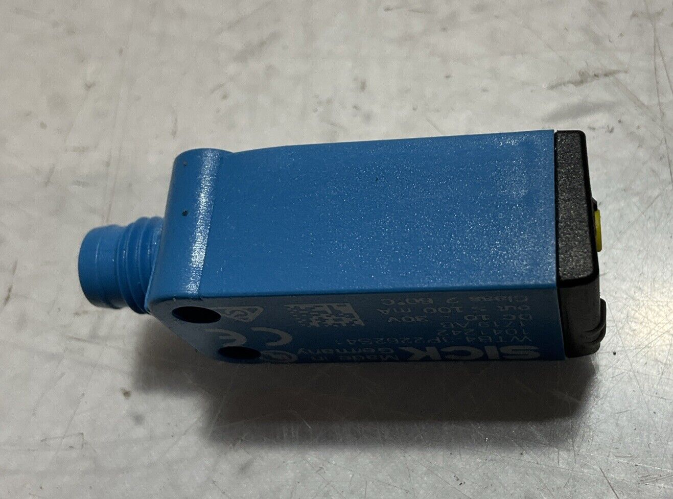 SICK  WTB4-3 P2262S41 PHOTOELECTRIC SENSOR  PROXIMITY SWITCH 30V  U3S