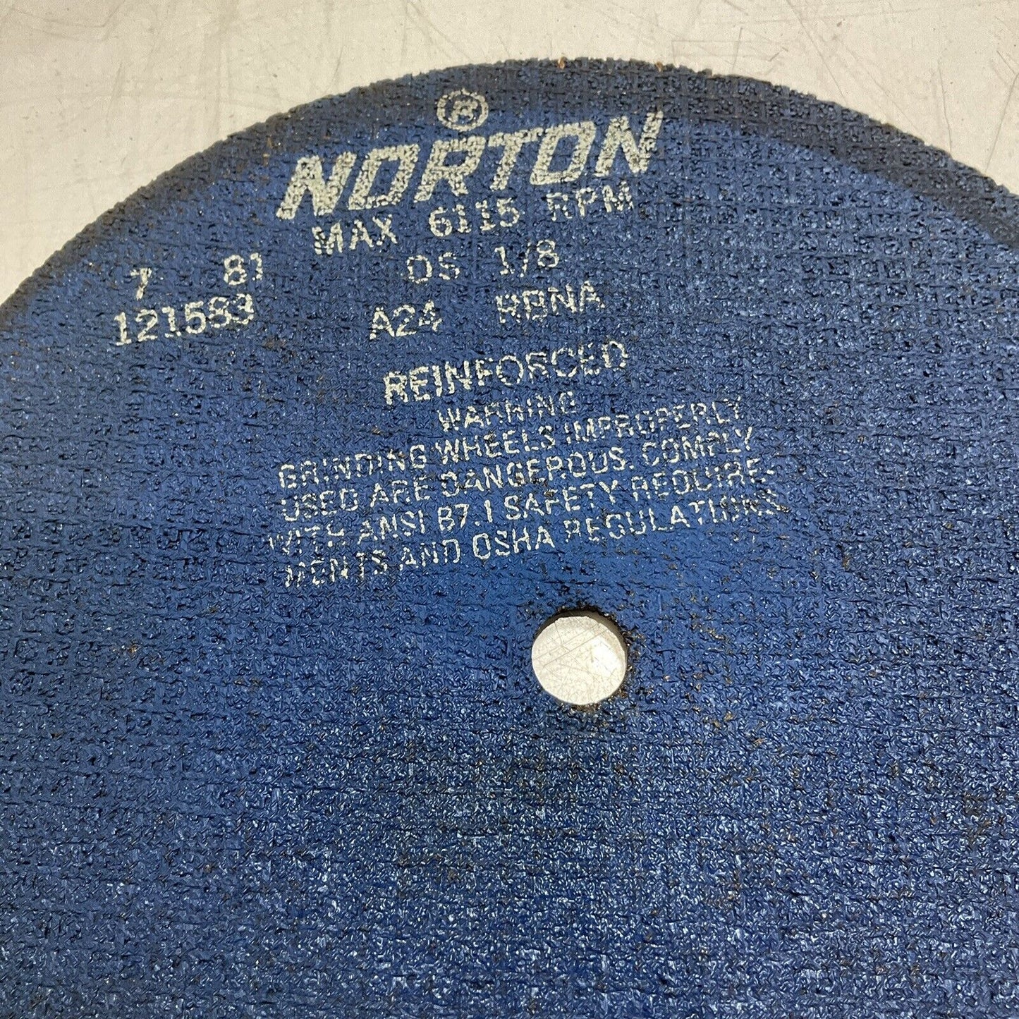 NORTON ABRASIVE 121583 GRINDING & CUTTING WHEELS MAX 6115 RPM DS 1/8 A24RBNA U3S