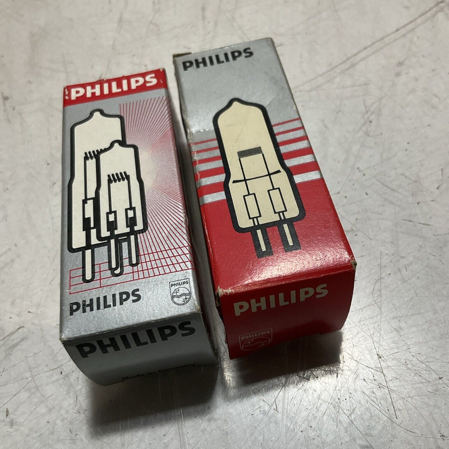 PHILIPS  6605  PROJECTION LAMP  M42 6V 10W G4 LOT OF 2 U3S