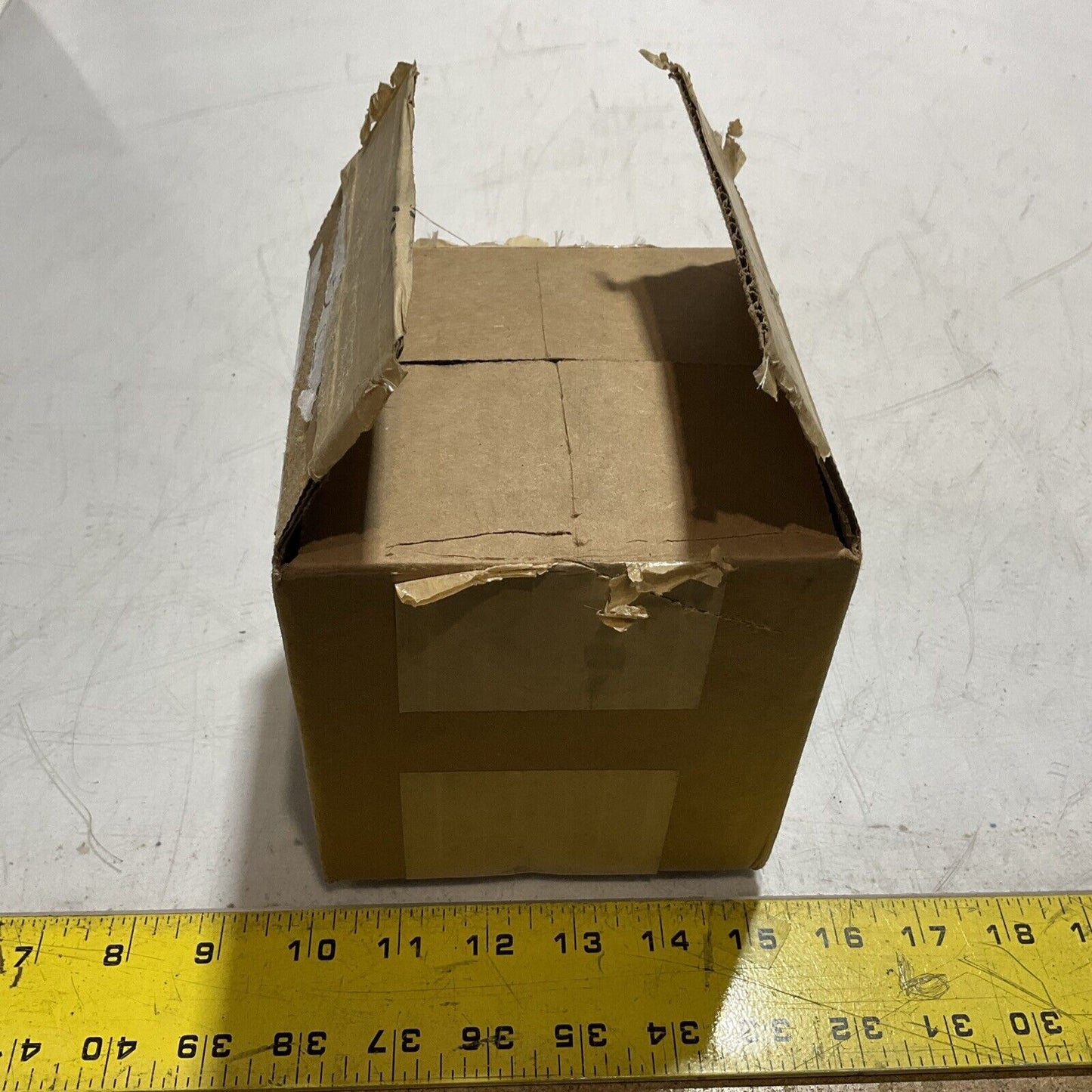 MERIT  12,80,60 GRIP STRAIGHT-SHANK  ALUMINUM OXIDE 12,000-25,000 MAX RPM QTY 11