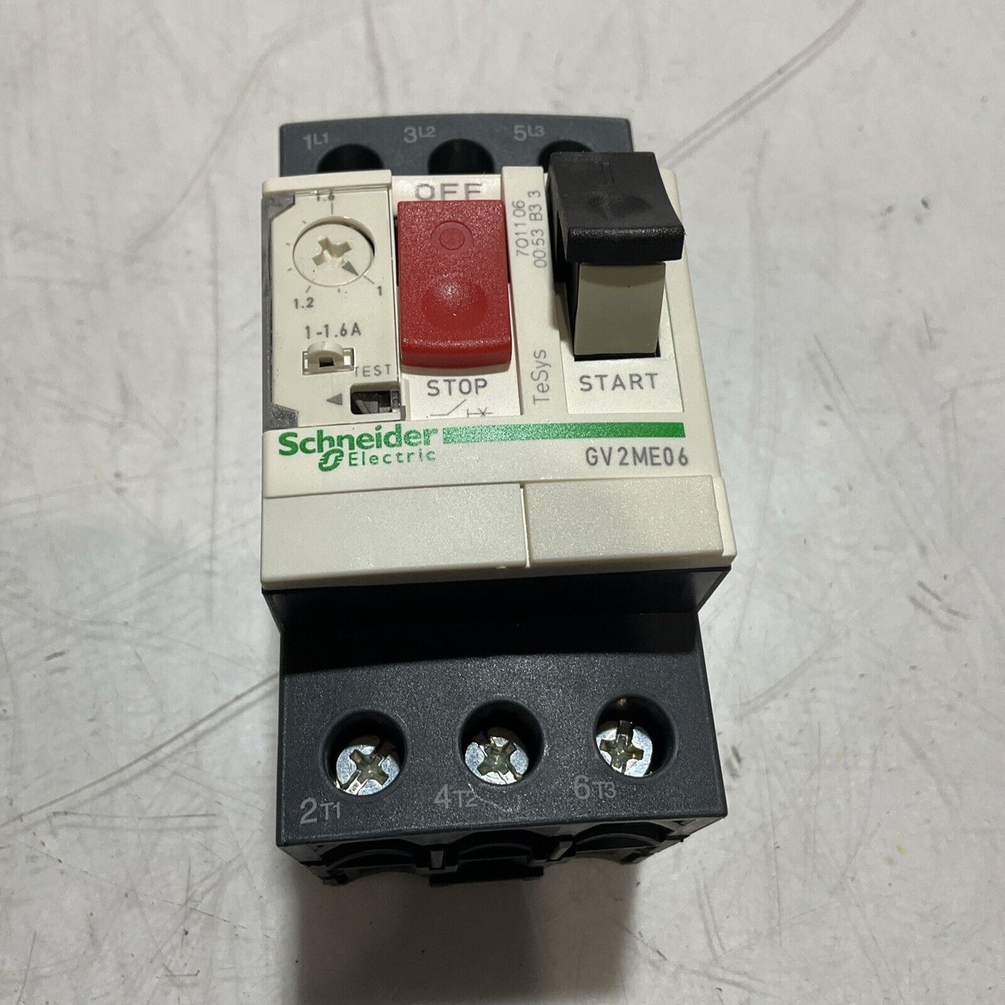 SCHEIDER ELECTRIC GV2ME06 MOTOR CIRCUIT BREAKER MNUAL STATER PROTECTOR 600AC U3S