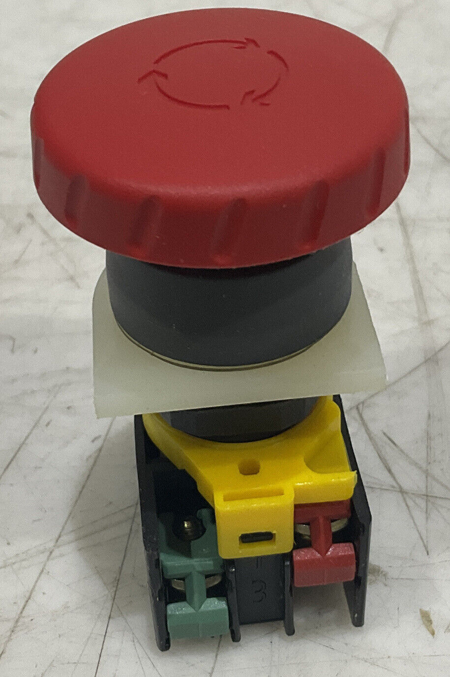 SBPU-SMMH RED PUSHBUTTON ASSEMBLY 876