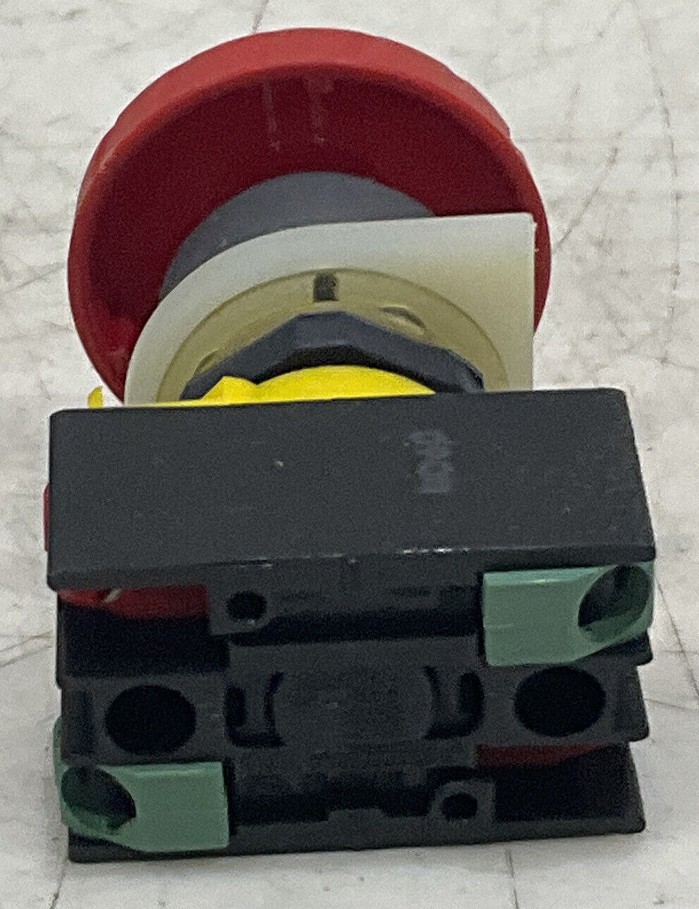 SBPU-SMMH RED PUSHBUTTON ASSEMBLY 876