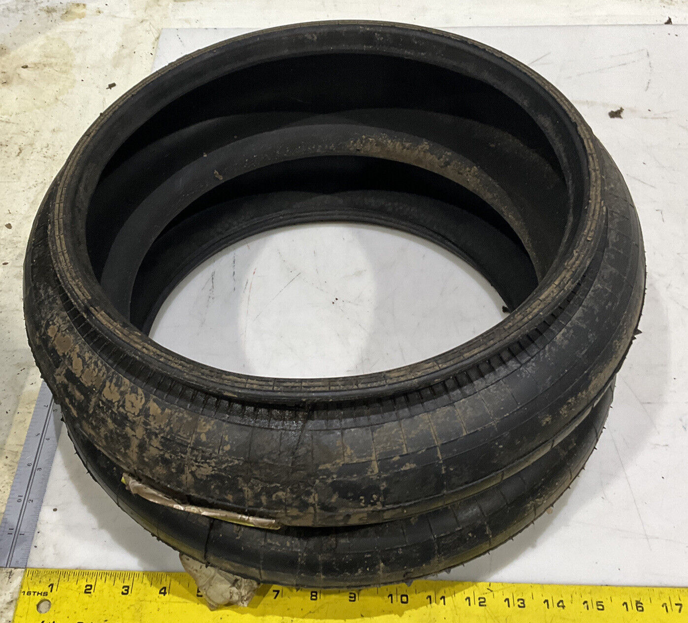 FIRESTONE INDUSTRIES W01-358-7925 RUBBER AIR SPRING 881