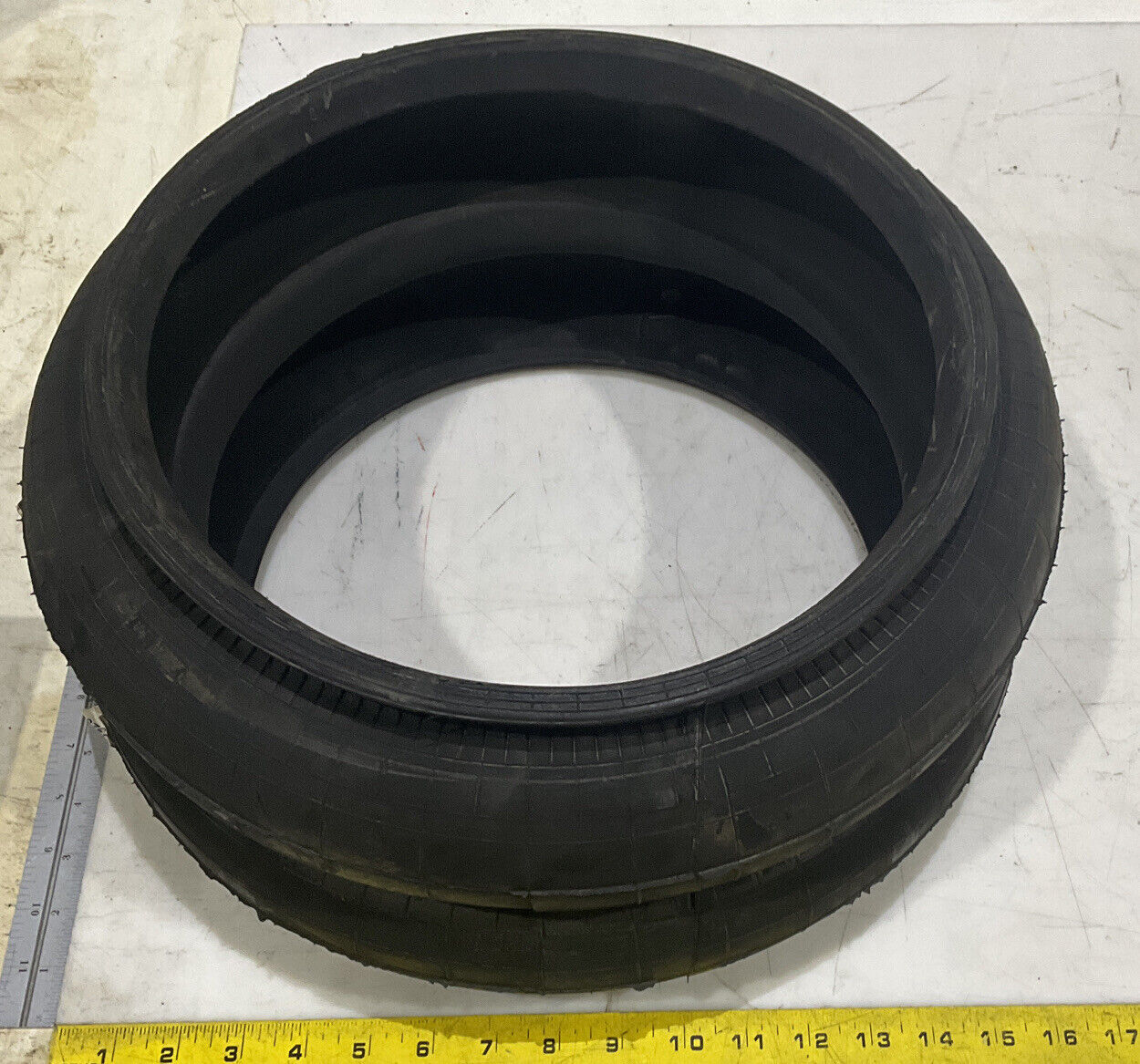 FIRESTONE INDUSTRIES W01-358-7925 RUBBER AIR SPRING 881