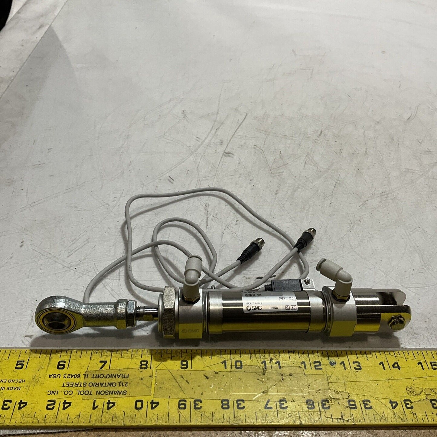 SMC  CDM2D25-50Z  PNEUMATIC  AIR CYLINDER  U3S