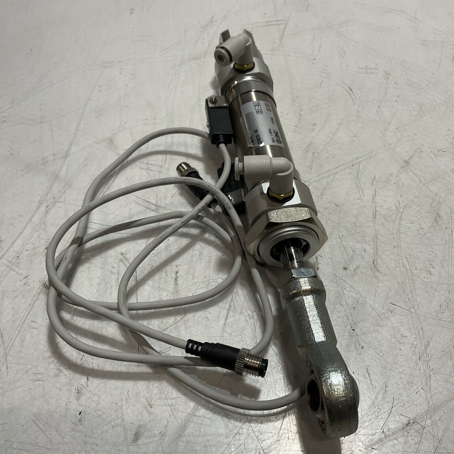 SMC  CDM2D25-50Z  PNEUMATIC  AIR CYLINDER  U3S