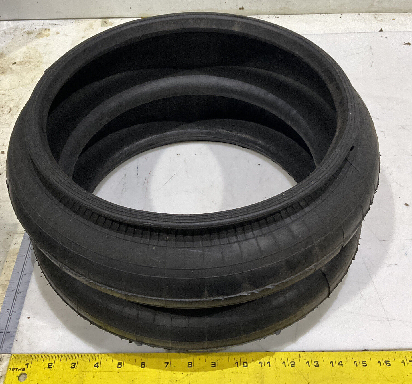 FIRESTONE INDUSTRIES W01-358-7925 RUBBER AIR SPRING 881