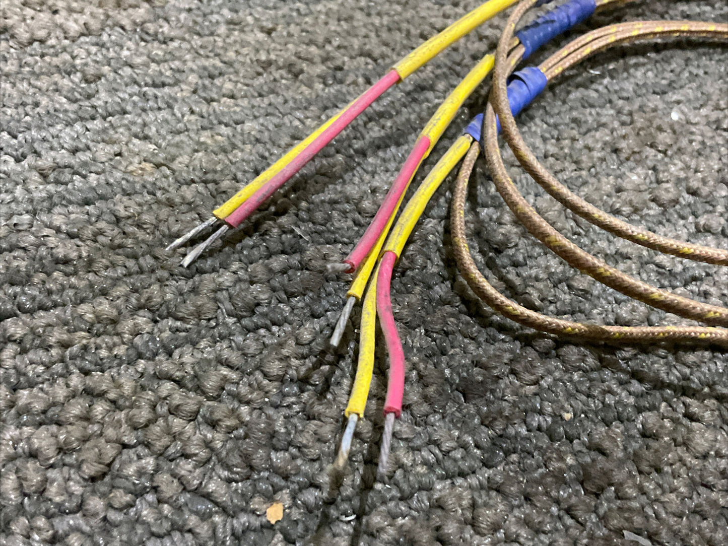 SANDELIUS 1T-250K304-G-20-1/2-G1S-24 THERMOCOUPLE 678 LOT OF 3