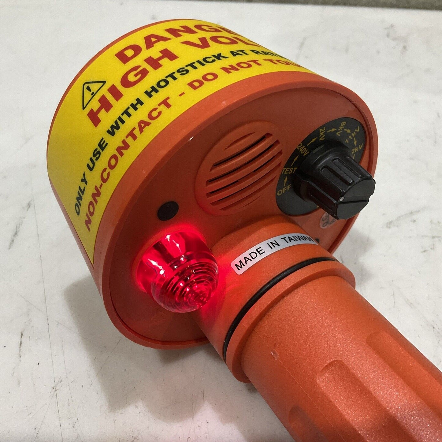 AEMC 275 HVD NON-CONTACT HIGH VOLTAGE DETECTOR P7P