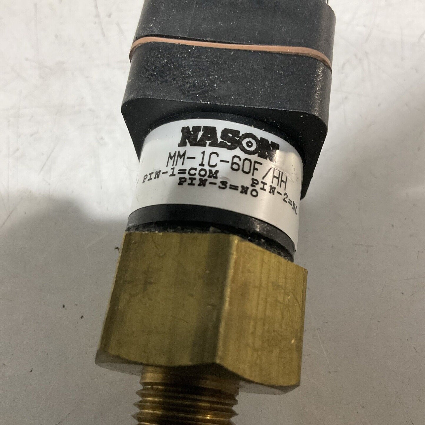 NASON MM-1C-60F/HH LOW PRESSURE SWITCH LOT OF 2 U3S