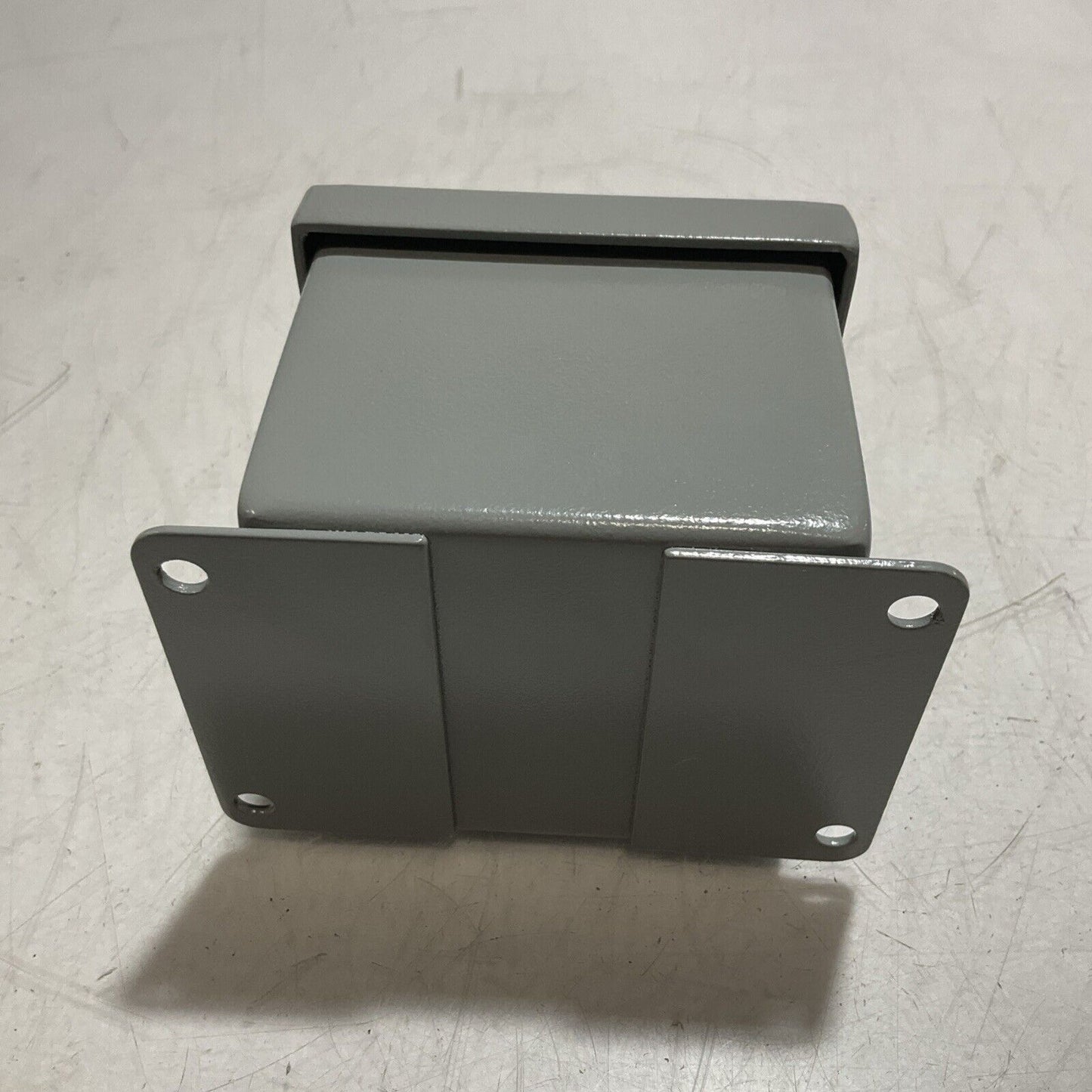 HUBBELL  WIEMANN PB1 N12  STANDARD PUSH BUTTON  ENCLOSURE SIZE  4x3x3  U3S