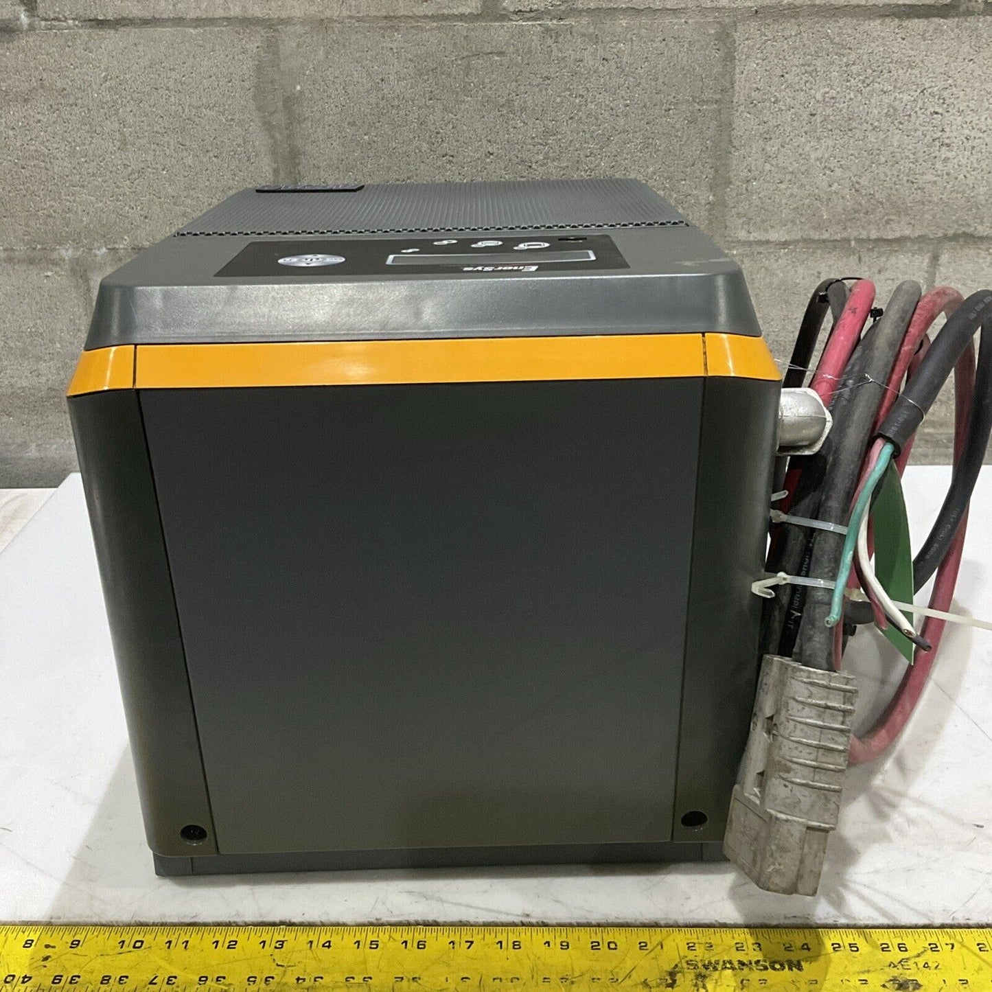 ENERSYS EI3-HL-4Y ENFORCER IMPAQ FORKLIFT L-A BATTERY CHARGER 3PH 480V 50/60 HZ