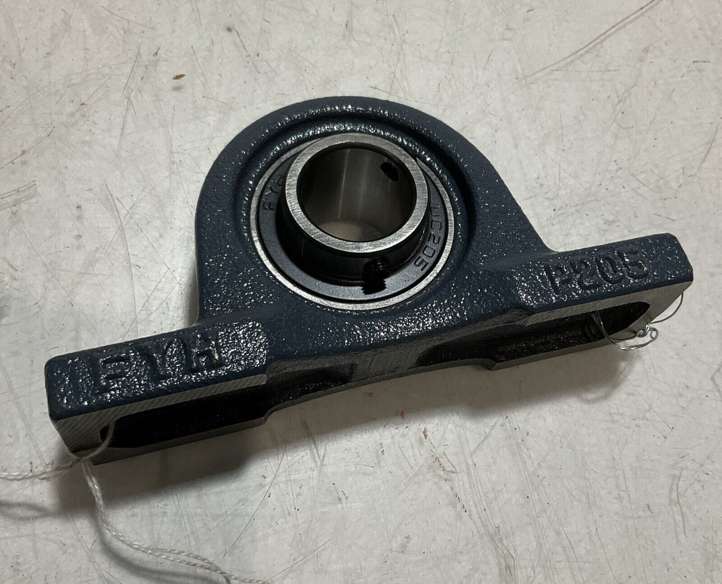 FYH  UCP205 PILLOW BLOCK MOUTED BEARING  U3S