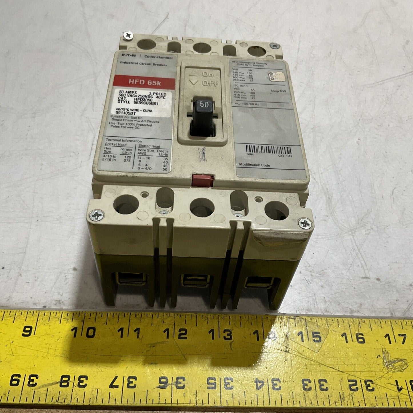 EATON- CUTLER  HAMMER  HFD65K  CIRCUIT BREAKER  50AMPS 3 POLES 240V U3S