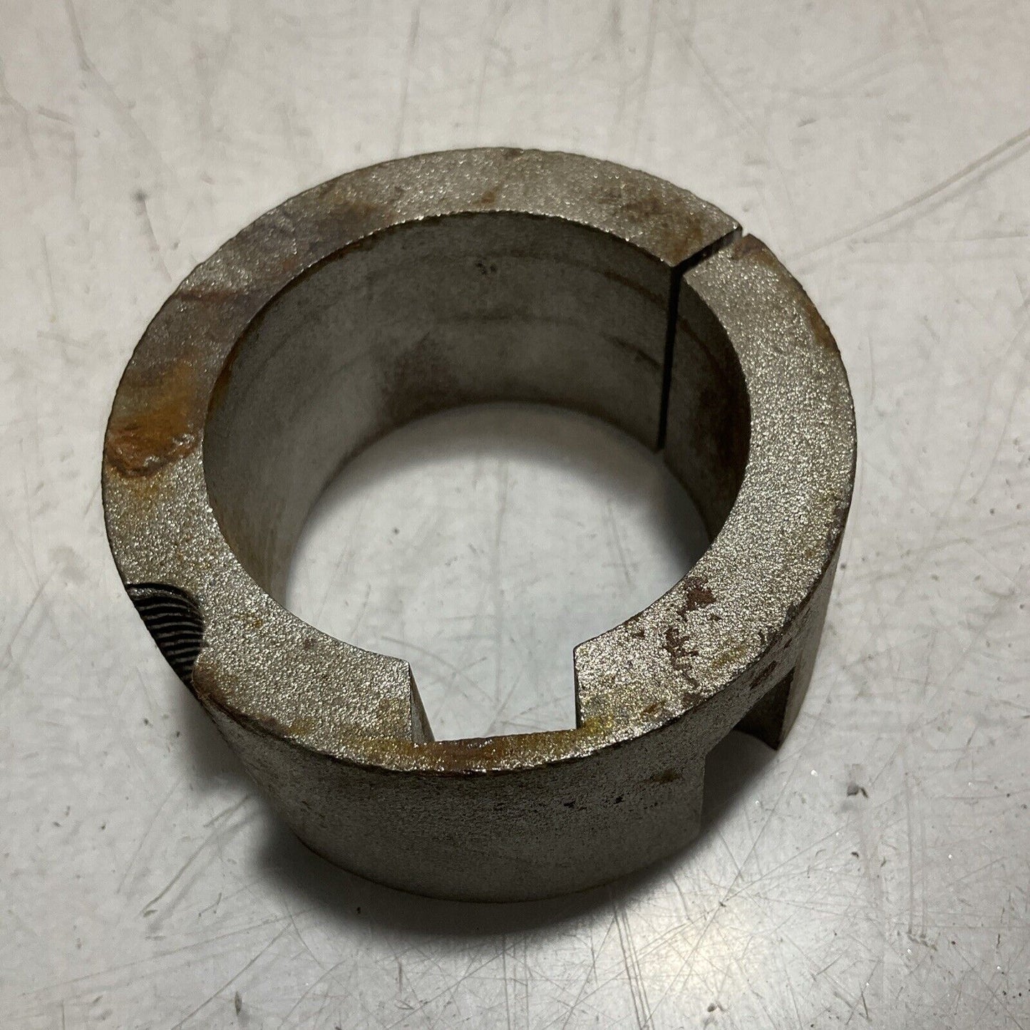 MARTIN 2012 1 7/8  BUSHING  TAPER  222