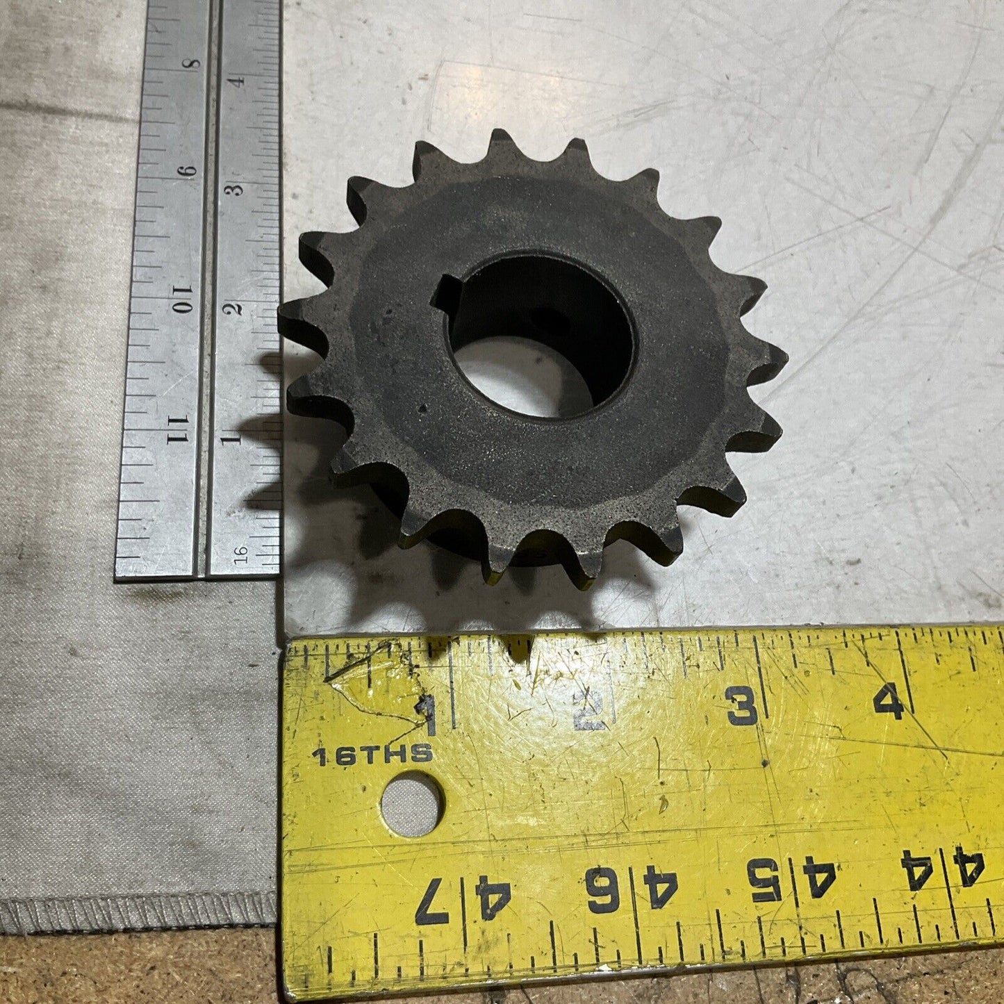 MARTIN 40BS18 1 1/8 BORED TO SIZE SPROCKET- 18 TEETH 222