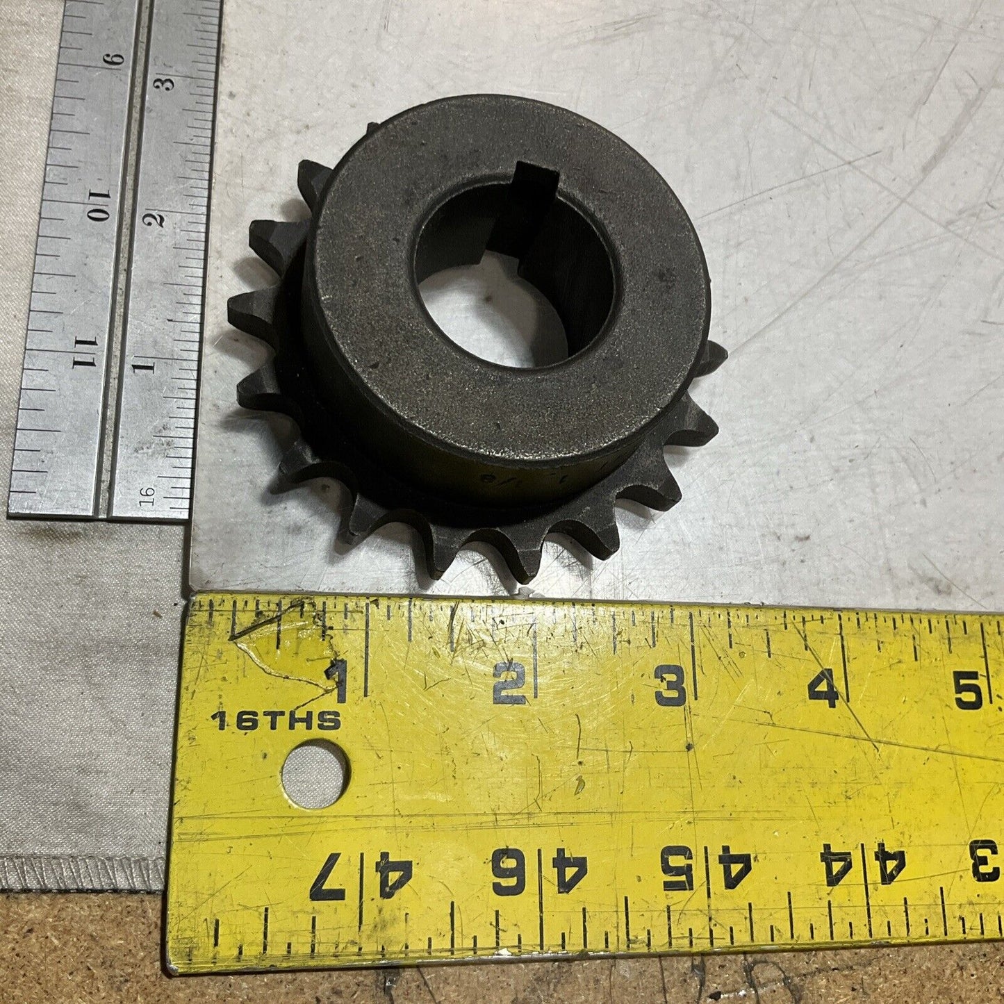 MARTIN 40BS18 1 1/8 BORED TO SIZE SPROCKET- 18 TEETH 222